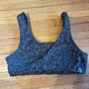 Buff bunny cross over Camouflage Sports Bra